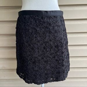 •Willi Smith• Black Floral Lace Mini Skirt - Size 6